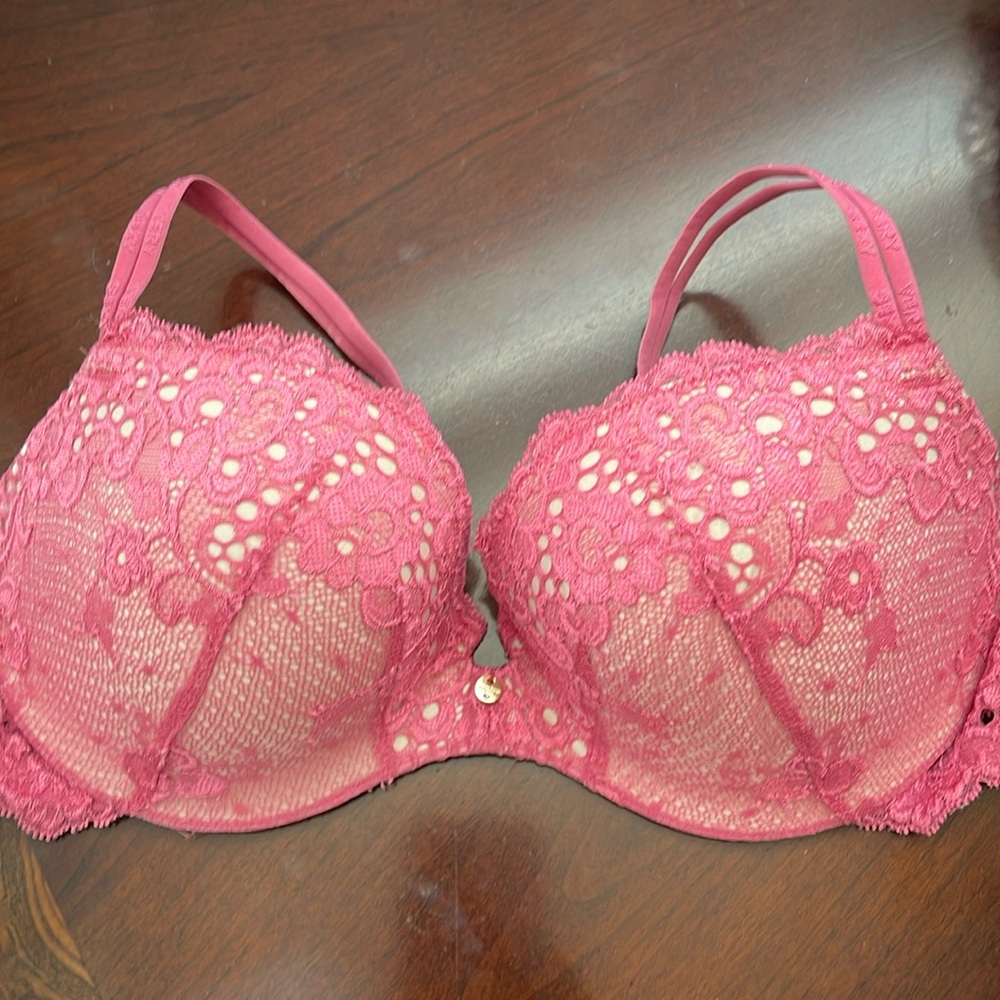Lace Push-Up Bra in Raspberry Pink